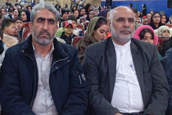 جشن باشکوه ایام الله دهه فجر در بهارستان‌دو