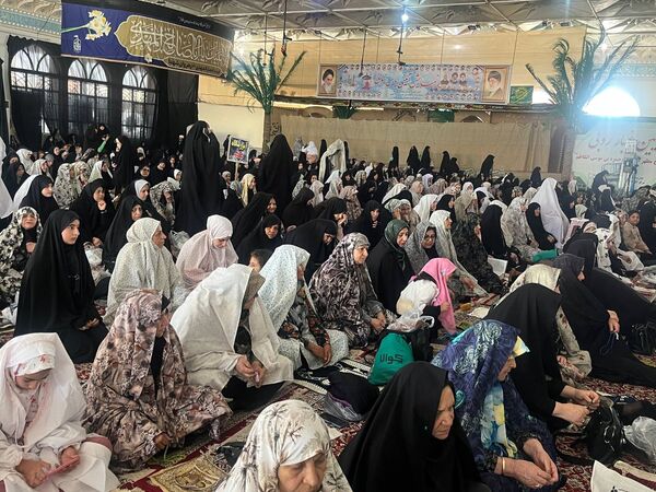 نماز جمعه در کاشمر