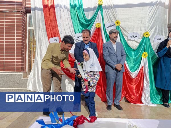 تقدیر از مدافعان نظم و امنیت  