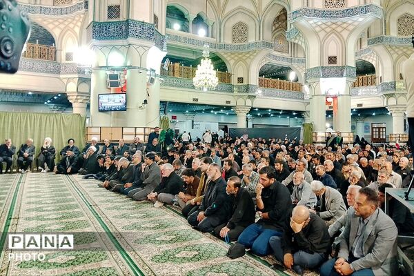 مراسم گرامیداشت رهبر شهید انقلاب در بارگاه ملکوتی حضرت عبدالعظیم حسنی (ع)