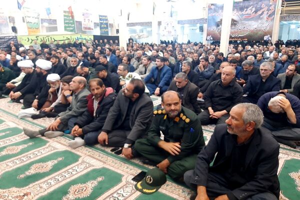 آیت الله رئیسی خدمتگزاری مخلص وصمیمی برای مردم بود