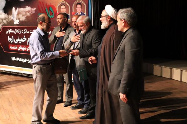 مراسم گرامیداشت سالگرد رحلت امام خمینی(ره) با حضور فرهنگیان تبریز