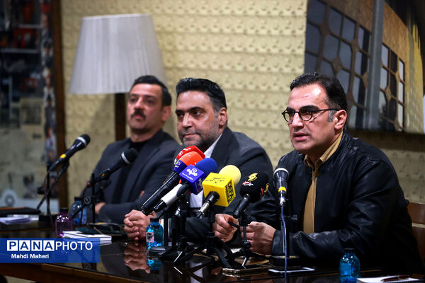 نشست خبری رئیس مجموعه تئاتر شهر