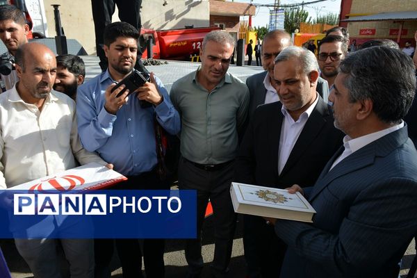 بهارستان روی ریل پیشرفت، افتتاح چندین طرح خدماتی و عمرانی