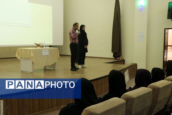 جلسه پیشگیری از آسیب‌های اجتماعی در سالن ارشاد سملقان