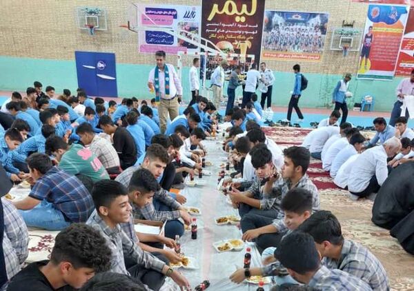 اردوی تمشک پسران شهرستان‌های جنوبی استان بوشهر در کنگان