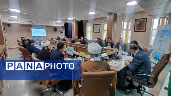 چلسه شورای معاونین ناحیه یک کرج