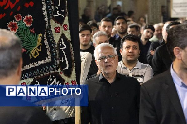 حضور پرشور مردم شهرری در مراسم ارتحال امام خمینی (ره) 