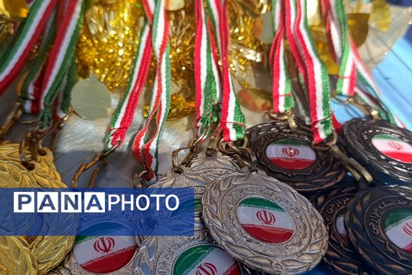 شور و نشاط پارالمپیکی در قاب مدرسه استثنایی نور ۲ وحیدیه