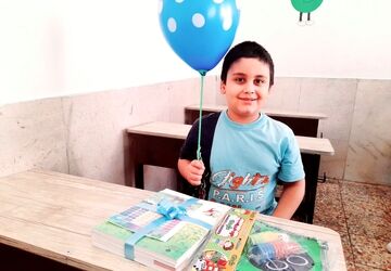 جشن شکوفه‌های پایه اول دبستان نابغه برگزار گردید