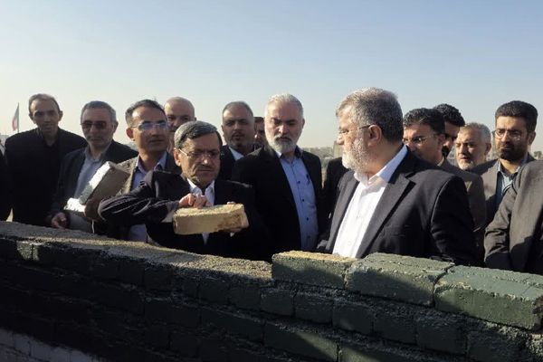 سفر یک‌روزه استاندار تهران به شهرستان بهارستان