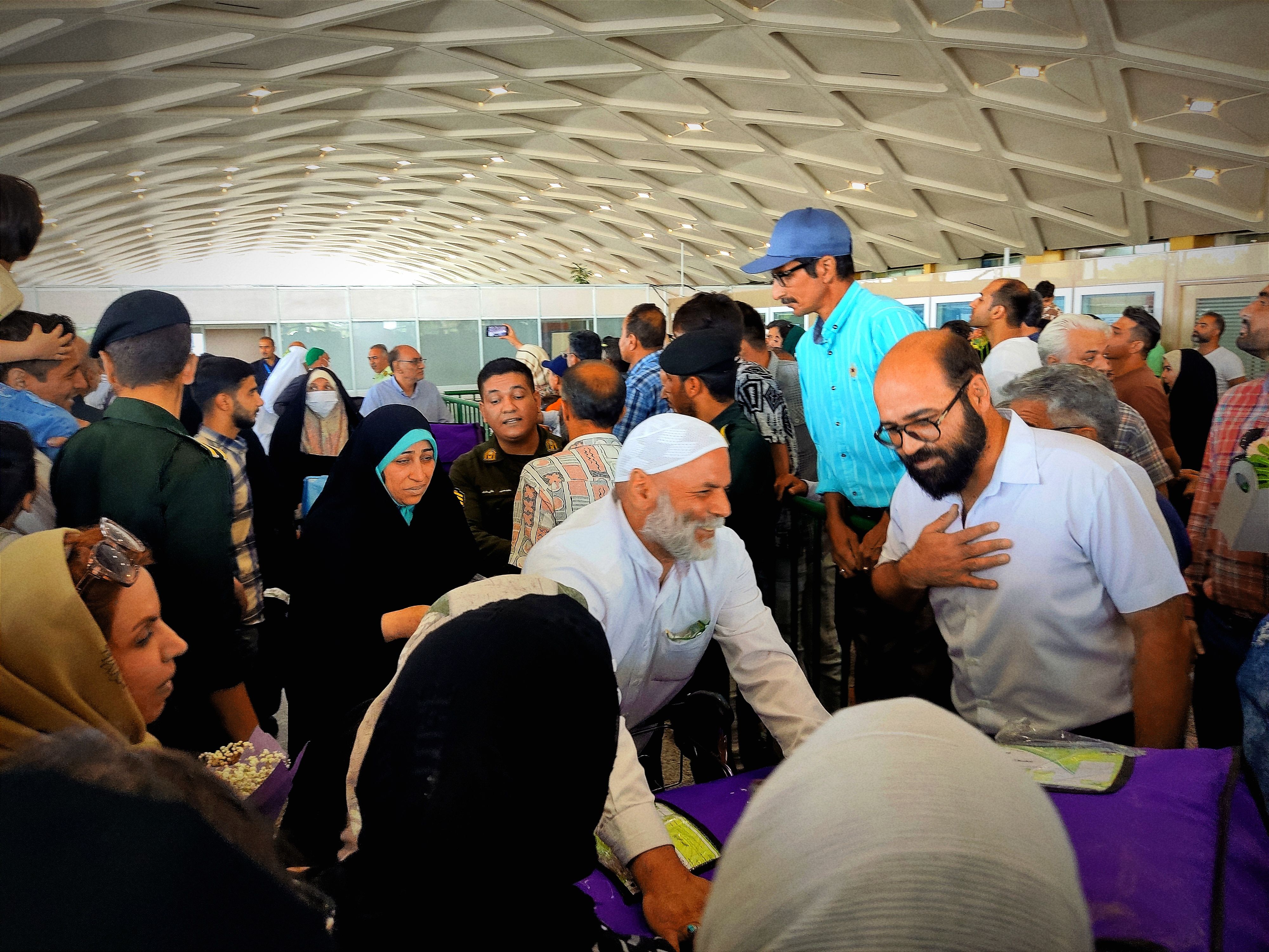 اولین کاروان حجاج خراسان رضوی وارد کشور شدند