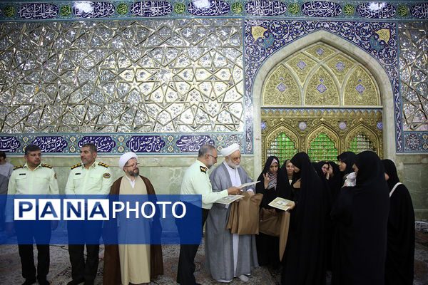 جشن ویژه دختران پلیس در حرم حضرت معصومه(س)