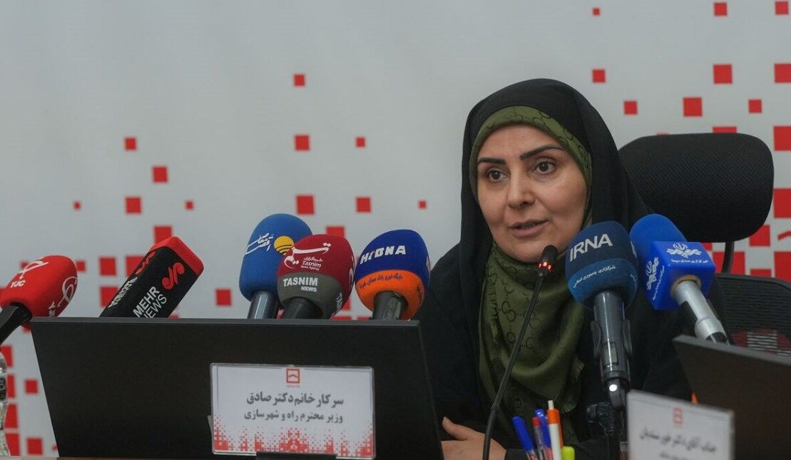 دستور فوری وزیر راه برای بازسازی تونل شهید میرزایی و ایمن‌سازی محورهای هرمزگان