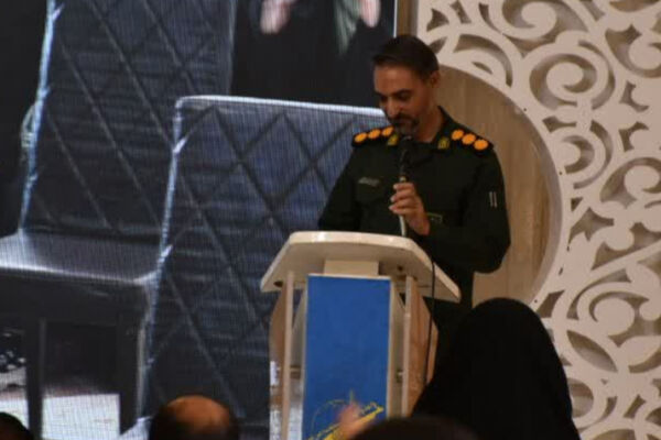 اختتامیه جشنواره استانی سرود فجر در لارستان 