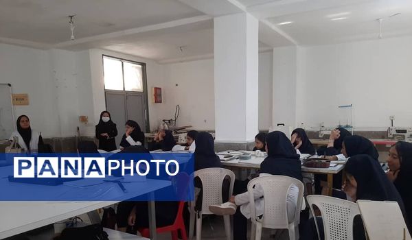 هفته بهداشت روان هنرستان زهرای مرضیه حاجی‌آباد