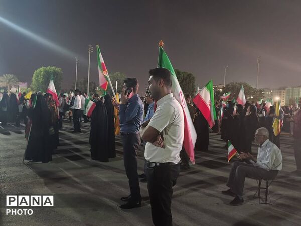 حماسه حضور؛ اجتماع بزرگ مردم بندرعباس