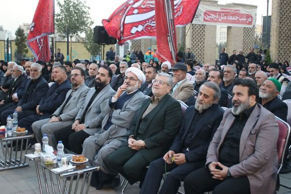 استقبال باشکوه مجاوران امام مهربانی‌ها از میهمانان بیست و دومین اجلاسیه بین‌المللی پیرغلامان حسینی در مشهد