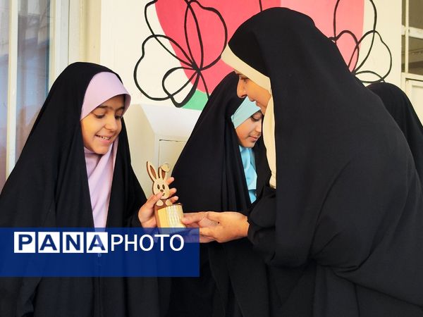 نواختن زنگ مهر سال تحصیلی۱۴۰۴-۱۴۰۳ در ناحیه ۲ مشهد