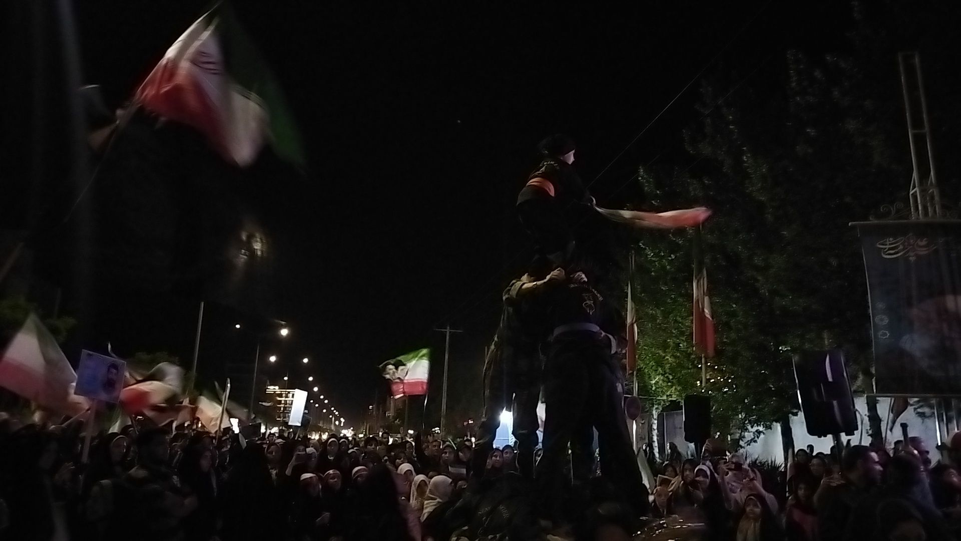بیعت ورزشکاران  نیشابوری با رهبری-۲