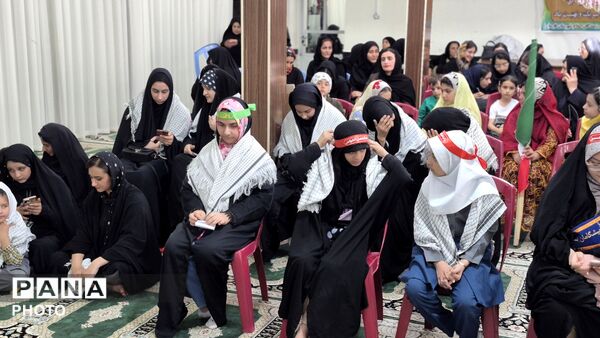 شکوه حضور دختران در روز دختر