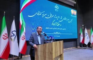 ایران با صداقت، شفافیت و پاسخ‌گویی قوی‌تر می‌شود/  اعتماد مردم سرمایه اصلی ایران است