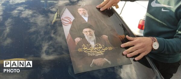 برپایی موکب در تویسرکان به مناسبت چهلم رهبر شهید و کودکان میناب
