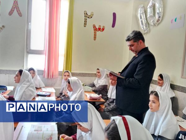 بازدید معاون پرورشی اداره آموزش و پرورش شهرستانهای تهران از نزدیک با مشکلات و چالش های مدرسه شهید رستمی