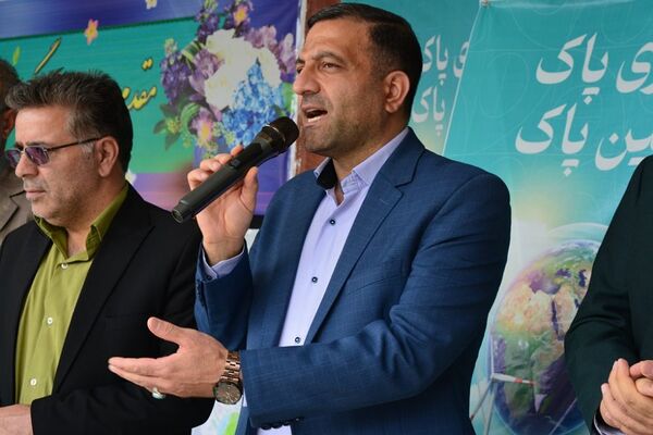 برگزاری مراسم هفته زمین پاک در بهارستان‌دو