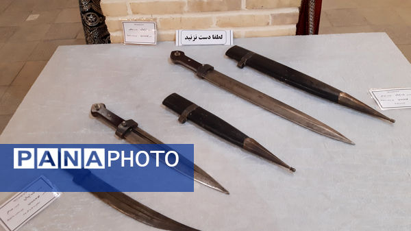 بازتاب هنر عاشورایی در نمایشگاه نسخ خطی و لباس‌های تعزیه