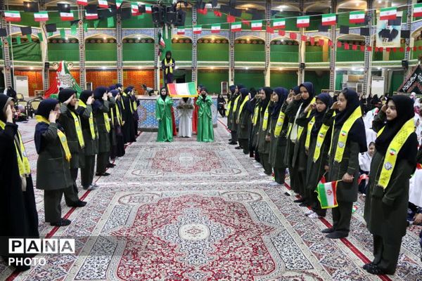 تجلی همدلی و شور میهن‌دوستی در دومین همایش «وطن‌یار»