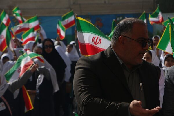 صدای زنگ استکبار ستیزی در مدارس فشافویه گوش نواز شد