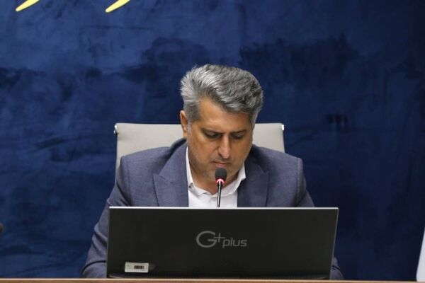 آیین تجلیل از مدیران مدارس تمام تشکیلاتی و مدیران سازمان دانش آموزی مناطق ۱۹ گانه تهران 