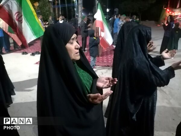 اجتماعات شبانه در حسینیه شهدای شهر بار نیشابور  