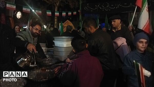 موکبی از جنس خدمت در نیشابور 