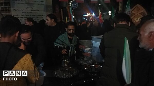 موکبی از جنس خدمت در نیشابور 