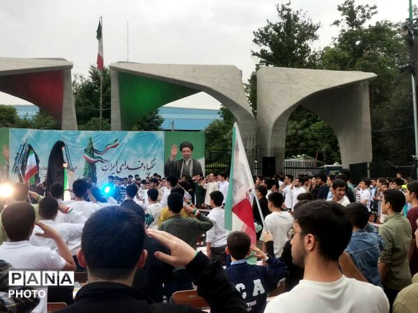 گردهمایی نوجوانان، این بار به سبک سمپاد