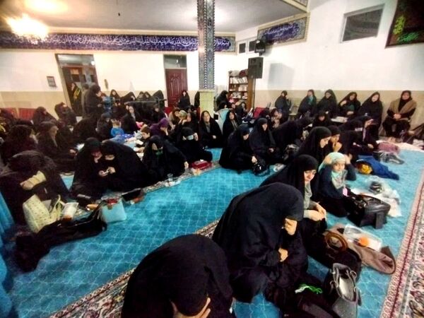 همایش مادران قهرمان پرور در مسجد امام حسین (ع) شهرستان فیروزکوه