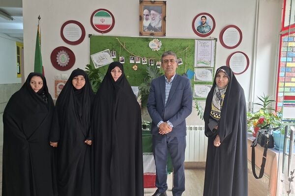 مانور بازگشایی با شعار برای ایران، برای مدرسه در تهران