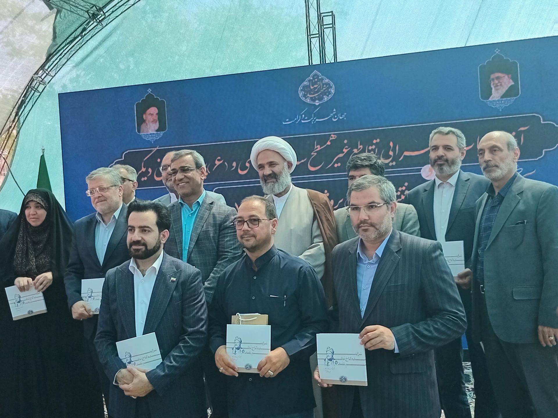 آغاز عملیات اجرایی تقاطع غیرهمسطح سه راه فردوسی و افتتاح ۴۷ پروژه عمرانی در منطقه ۱۲ 