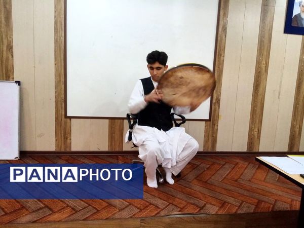 هنرنمایی دانش‌آموزان نوازنده در دیار شیخ جام