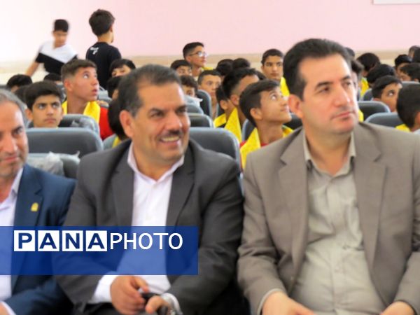 برگزاری اردوی تمشک پسران در اردوگاه شهید چمران بجنورد 