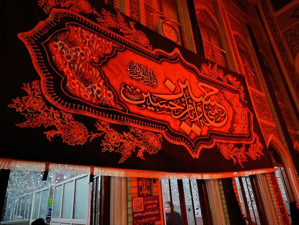 برگزاری مراسم عزاداری شب عاشورا در تکیه ابوالفضلی نیشابور 
