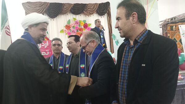 افتتاحیه اردوی تمشک در شهرستان راز و جرگلان