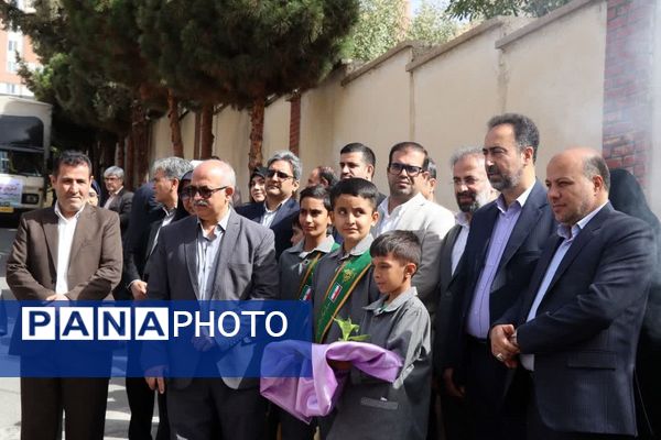 اعزام همزمان کاروان تجهیزات ورزشی و بهداشتی «مهر بانشاط» به مدارس سراسر کشور