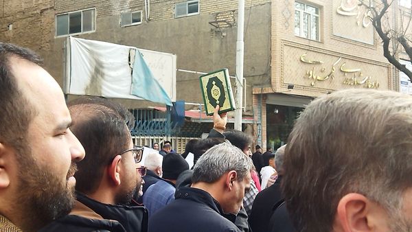 حضور افشار مختلف مردم نیشابور در راهپیمایی ۲۲ بهمن 