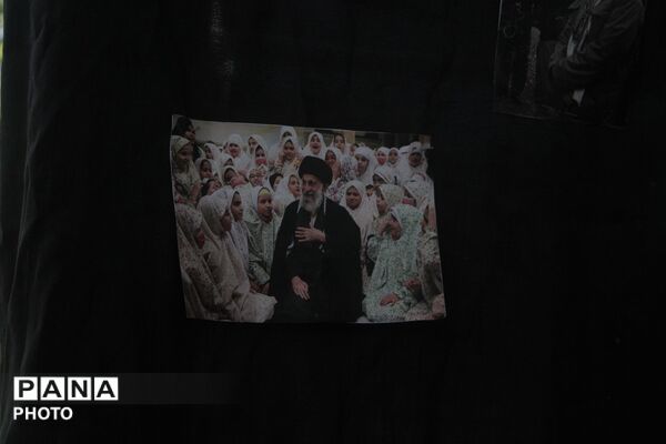 فعالیت موکب فرهنگی مسجد قدس در پیاده روی دلدادگان اربعین حسینی