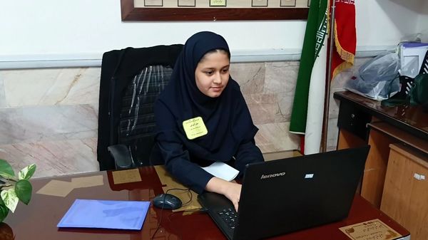مشارکت دانش آموزان در اداره مدرسه با اجرای طرح مدام