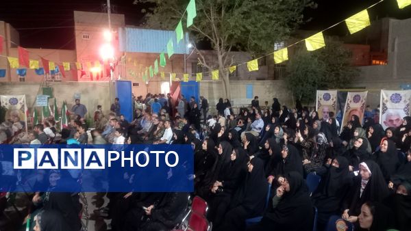 برگزاری یادواره «فرزند آفتاب و کویر» در دبستان شهید بابایی یزد