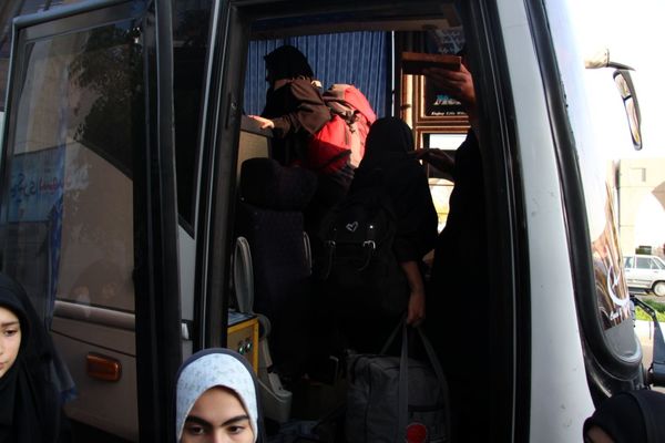 اعزام دانش‌آموزان استان آذربایجان شرقی به راهیان نور جنوب 